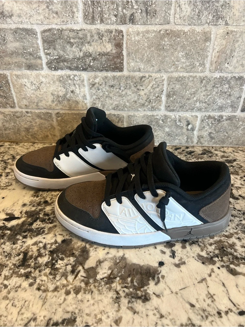 Jordan Low-Top Sneakers in Black, White & Brown
